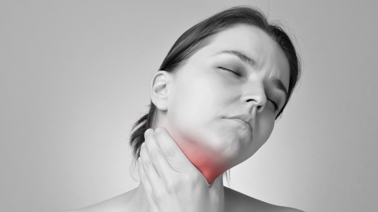 Cổ họng bị kh&ocirc; v&agrave; c&oacute; đờm: Nguy&ecirc;n nh&acirc;n do đ&acirc;u? - Nh&agrave; thuốc FPT Long Ch&acirc;u