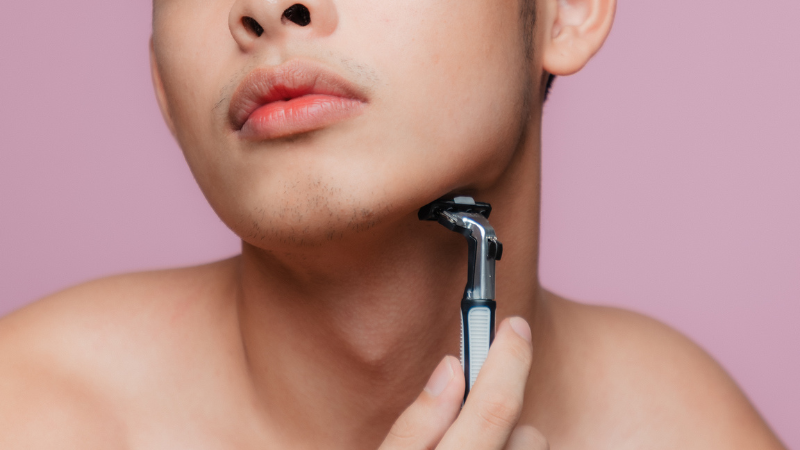 Có nên cạo lông mặt không​? Những lưu ý cần biết 5