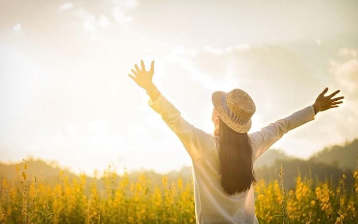 Có nên nhìn mặt trời chữa cận thị không? 1