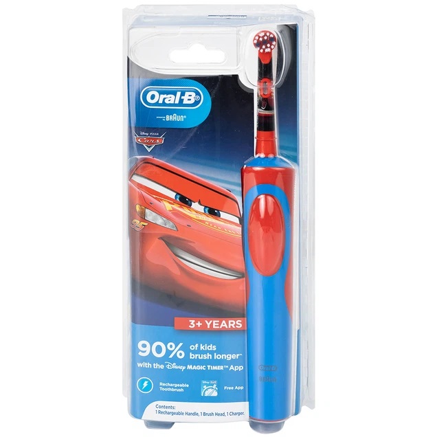 Đánh bay mảng bám cho trẻ với bàn chải điện Oral-B Vitality D12 Disney Cars 3
