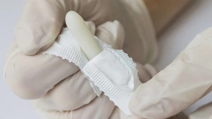 Đặt thuốc phụ khoa bao lâu thì ra bã? Khi nào nên rửa lại? 2