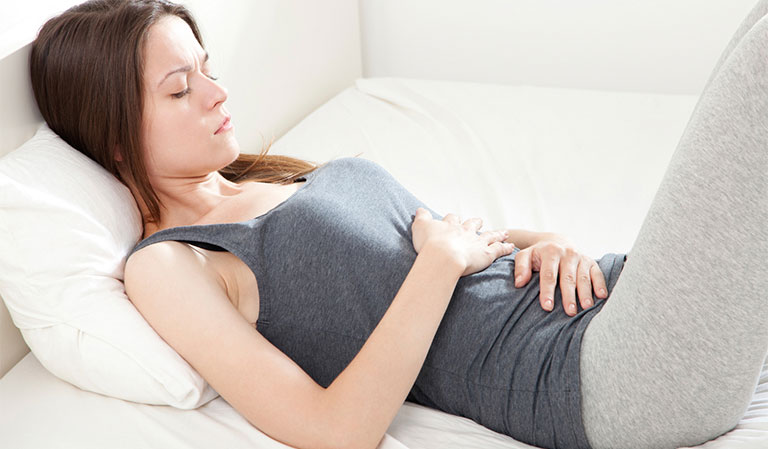 dau-bung-duoi-dau-thuc-xuong-hau-mon-la-benh-gi 5