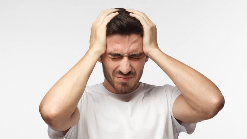 Đau đầu giật từng cơn là bị gì? Khi nào cần đi khám bác sĩ? 2