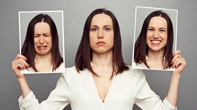 dau-hieu-nhan-biet-benh-nhan-nhieu-loan-cam-xuc 2.jpg