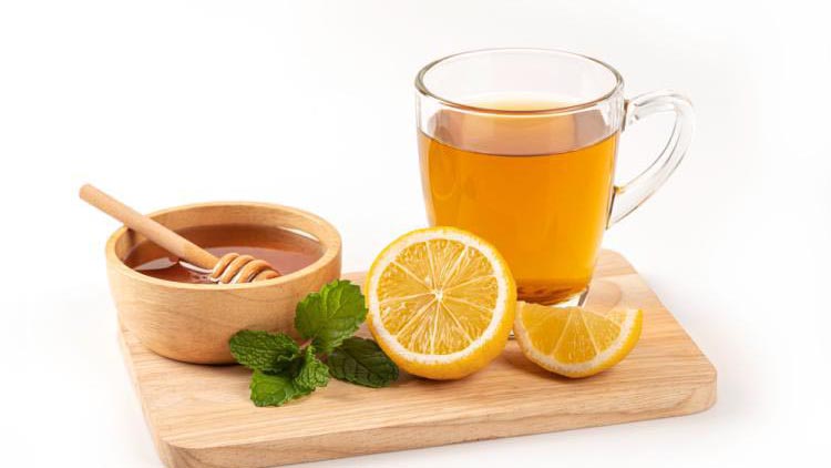 Đau họng nên uống gì? Tổng hợp các loại thức uống “đánh bay” chứng đau họng nhanh chóng 1