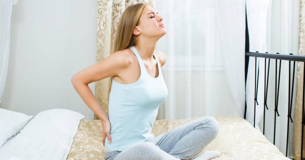 Đau xương cụt khi ngồi xe máy thì sao? 2