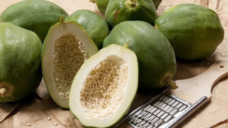 Động thai nên ăn gì và không nên ăn gì để thai kỳ được ổn định? 3