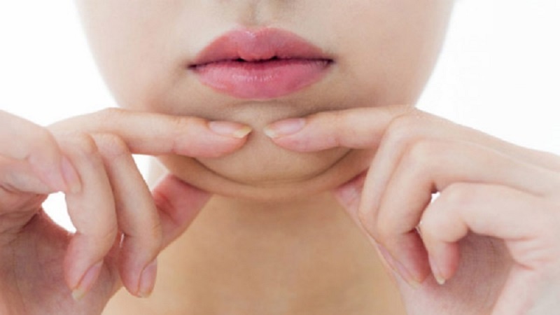 Cách loại bỏ mặt hai cằm lấy lại vẻ đẹp tự tin 1