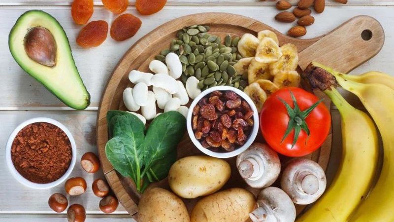 Hỗ trợ điều trị suy giãn tĩnh mạch với vớ đùi y khoa Biohealth Compression I 3