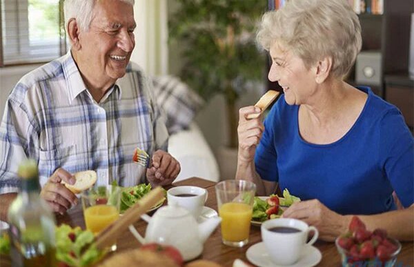 huyet-ap-cua-nguoi-70-tuoi-bao-nhieu-la-tot 3.jpg