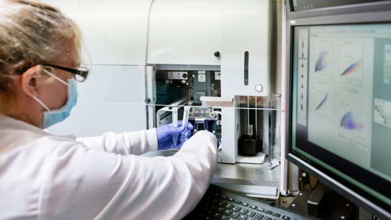 Kỹ thuật flow cytometry là gì? Ứng dụng trong y học ra sao? 1