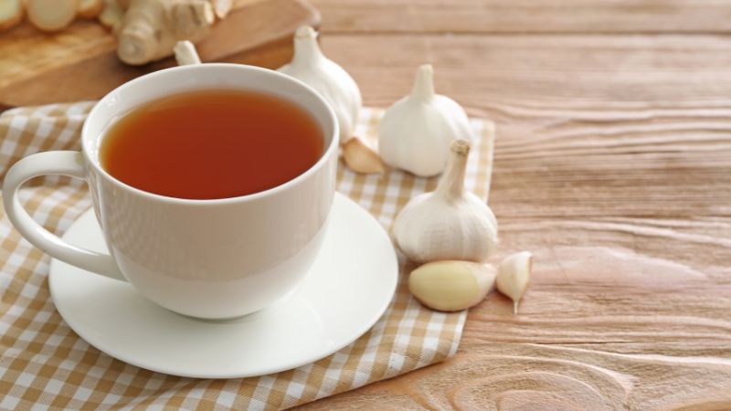 Những lợi ích nổi bật khi dùng trà tỏi mà bạn nên biết 1