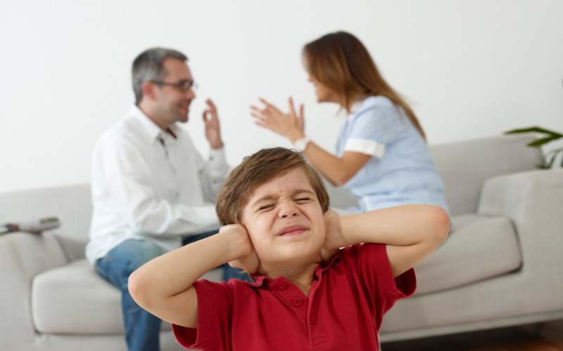 Mách ba mẹ cách dạy trẻ 4 tuổi bướng bỉnh 3