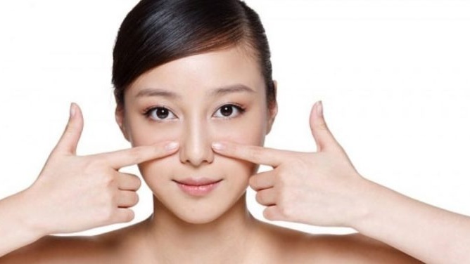 Mồ hôi dầu là gì? Mồ hôi dầu có phải là bệnh lý hay không? 1