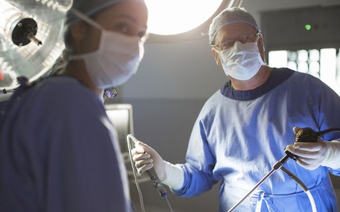 mo-ruot-thua-xong-bi-di-ngoai-co-nguy-hiem-khong 3.jpg