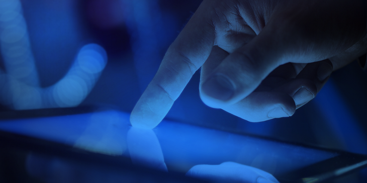 Một số cách giảm ánh sáng xanh trên điện thoại giúp bảo vệ đôi mắt người dùng 1