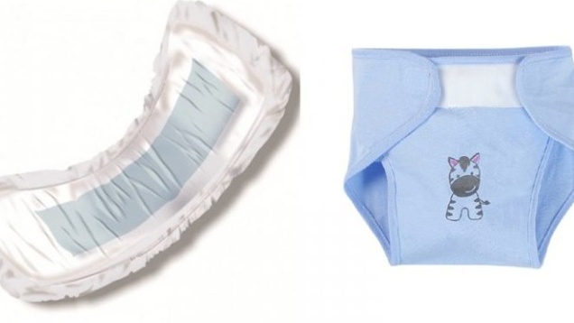 Nên dùng tã dán hay bỉm cho trẻ sơ sinh?