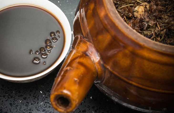 Nên uống kim tiền thảo trước hay sau bữa ăn? 1