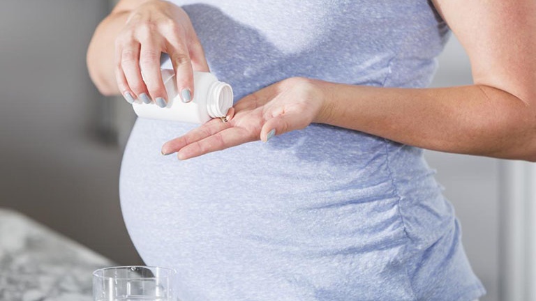Nghiên cứu mới về việc sử dụng thuốc chống trầm cảm trong thai kỳ2