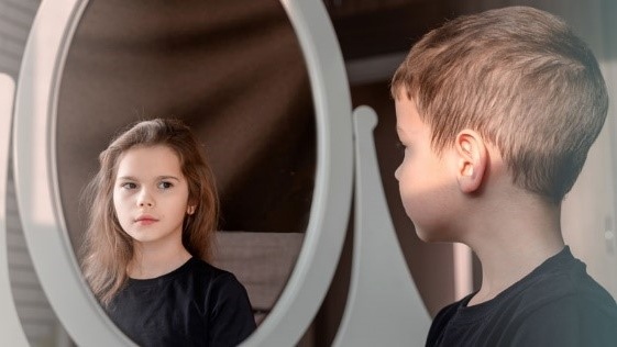 nguoi-lien-gioi-tinh-co-dac-diem-gi-nhung-dieu-can-biet 4