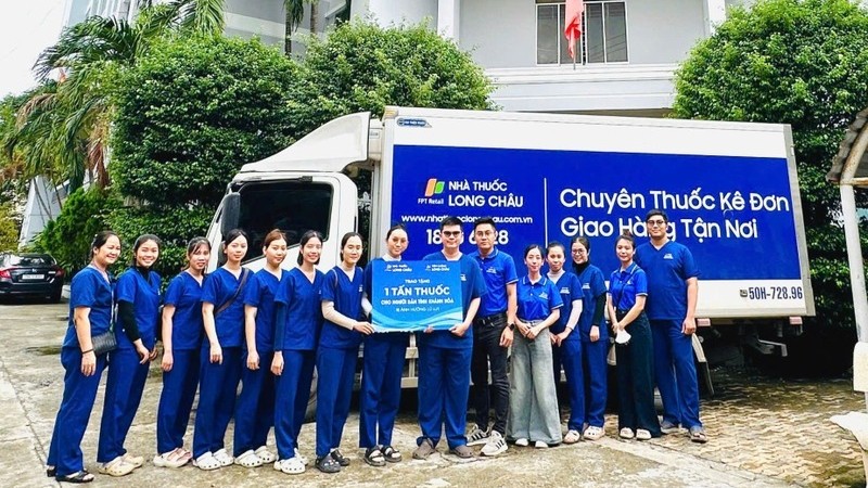 Huy động ngay thuốc men và vật dụng thiết yếu hỗ trợ người dân sau sạt lở