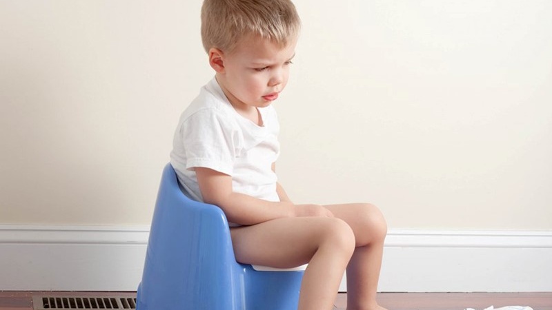 Nguyên nhân và cách trị táo bón cho trẻ 2 tuổi 1