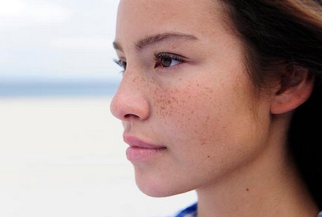 nhan-biet-nam-da-do-roi-loan-noi-tiet-va-nam-da-thong-thuong 1.jpg