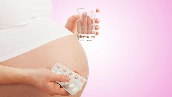 Bầu mấy tháng thì uống sắt - canxi​? Lưu ý khi bổ sung sắt và canxi cho thai phụ 2