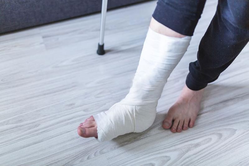 Những dấu hiệu biến chứng sau bó bột bạn không thể bỏ qua 2