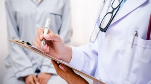 Trĩ vòng là gì? Bị trĩ vòng có cần phẫu thuật cắt bỏ hay không? 2