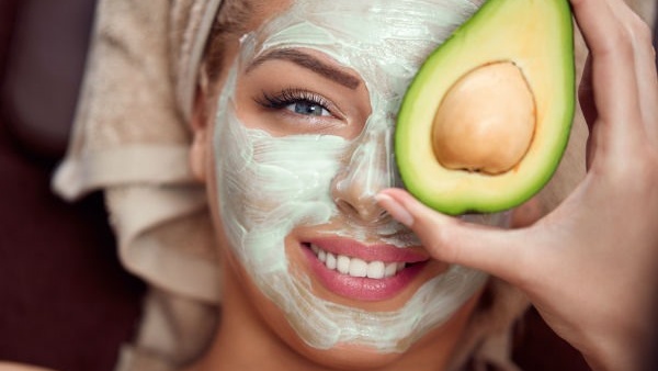 Những lưu ý khi đắp mặt nạ bơ bạn cần biết 4