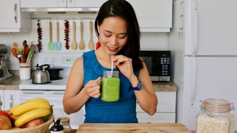 Những lưu ý khi uống bột cần tây không thể bỏ qua 2