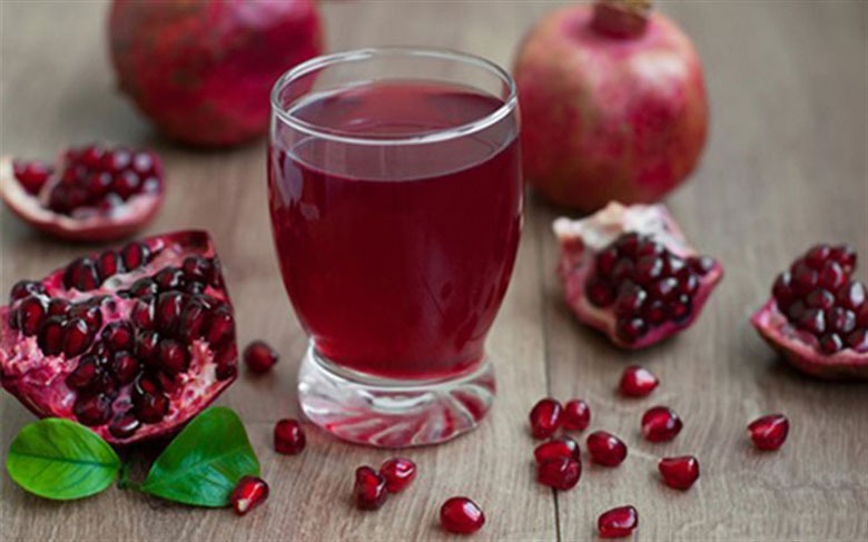 Nước ép lựu mix với gì? Thử ngay 3 cách mix nước ép lựu thơm ngon, bổ dưỡng cho mùa hè 4