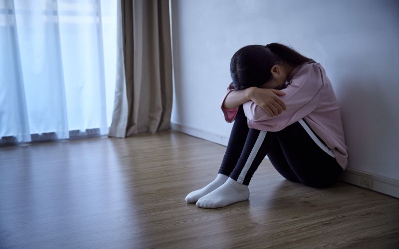 Tâm trạng chán nản là biểu hiện âm tính thường gặp ở người mắc tâm thần phân liệt