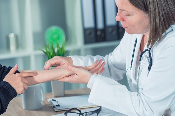 phan-rom-co-tac-dung-gi-cach-su-dung-phan-rom-hieu-qua 3.jpg