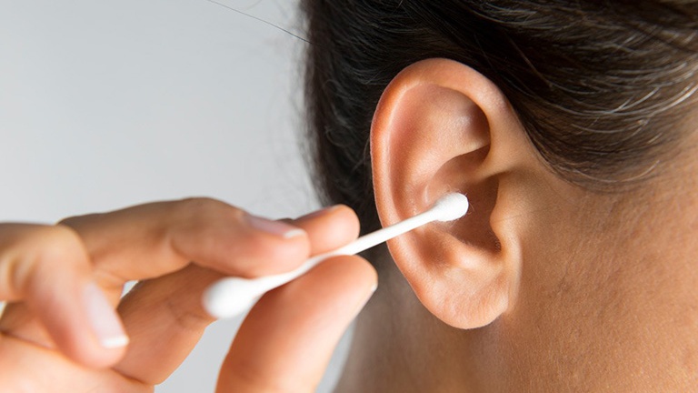 phau-thuat-noi-soi-va-nhi-la-gi-phuong-phap-phau-thuat-nay-co-gay-ra-bien-chung-gi-khong 2