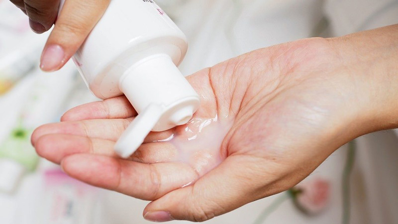 Quan hệ lần đầu có đau không​? Cả hai cần chuẩn bị gì để cuộc yêu thăng hoa? 2