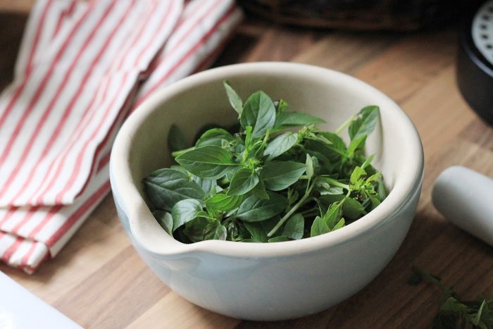 Rau húng quế có tác dụng gì? Ăn rau húng quế có tốt không? 1