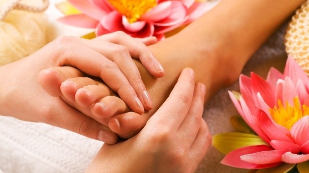 reflexology-la-gi-nhung-loi-ich-ma-reflexology-dem-lai 3