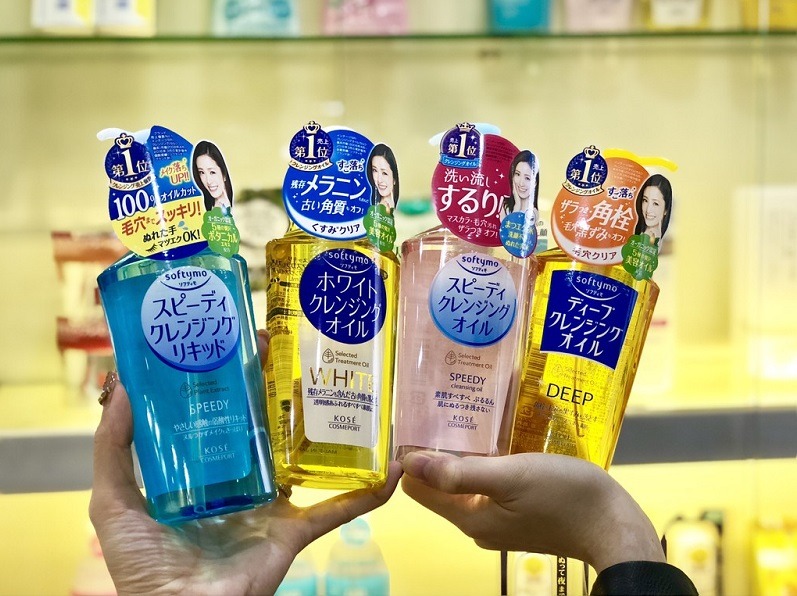 review-dau-tay-trang-softymo-speedy-cleansing-liquid-kose-co-thuc-su-tot-1.jpg