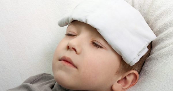 tre-em-bi-nga-sung-dau-co-nen-boi-dau-gio 3