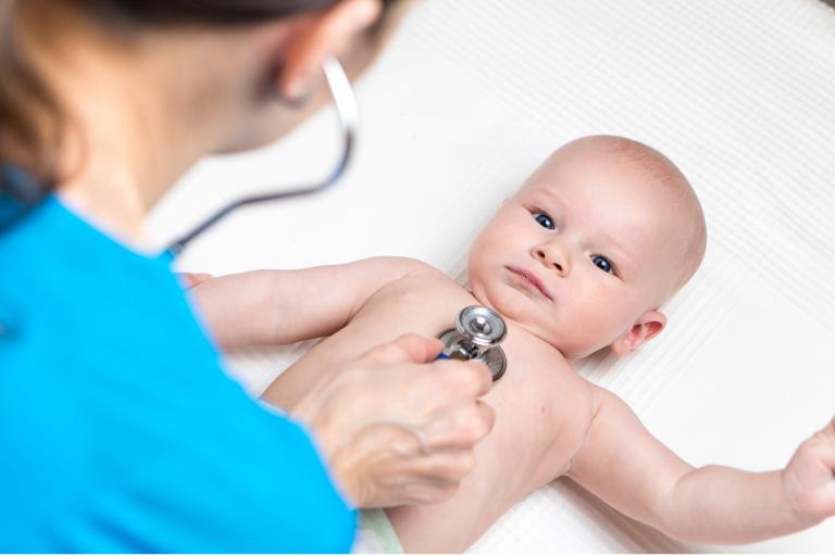 benh-tim-ton-tai-lo-bau-duc-o-tre-la-gi-chan-doan-va-phuong-phap-dieu-tri 3.jpeg