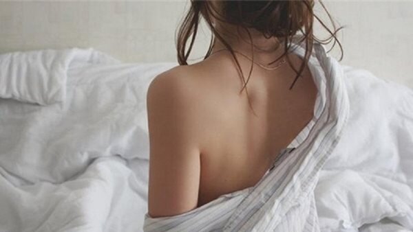 lau-ngay-khong-quan-he-vung-kin-co-khit-lai-khong 3.jpg