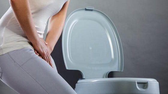 ngua-nieu-dao-la-do-mac-benh-gi 2.jpg