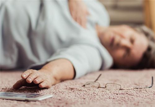 Nguyên nhân và cách chữa trị khi bị ngất xỉu tạm thời 2