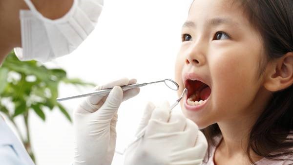 Nhiệt miệng ở trẻ em do nguyên nhân gì? Làm sao điều trị? 6