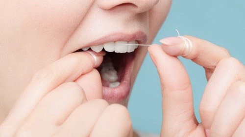 rang-bi-dat-thuc-an-nen-lam-gi-de-bao-ve-suc-khoe-rang-mieng 4