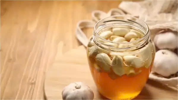 Tỏi ngâm mật ong có tốt cho gan không? Những lưu ý khi sử dụng 3