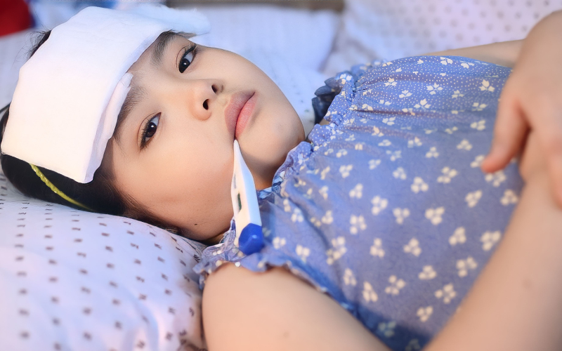 Sốt xuất huyết làm gì cho nhanh khỏi? Những lưu ý để chăm sóc người bệnh 2