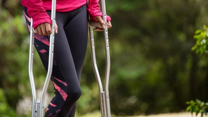 thay-khop-goi-giong-truc-dong-hoc-la-gi-nhung-dieu-can-biet 4